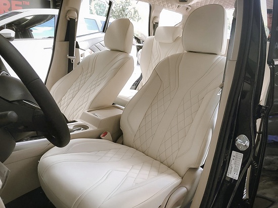 mẫu ghế da xe Xpander màu trắng hoạ tiết